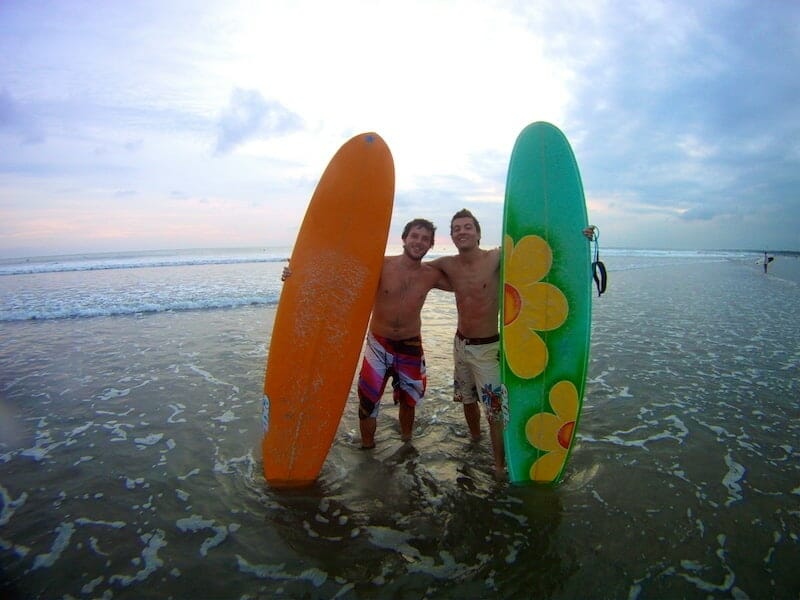 surf kuta bali