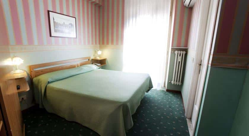 hotel rome vatican adriatic