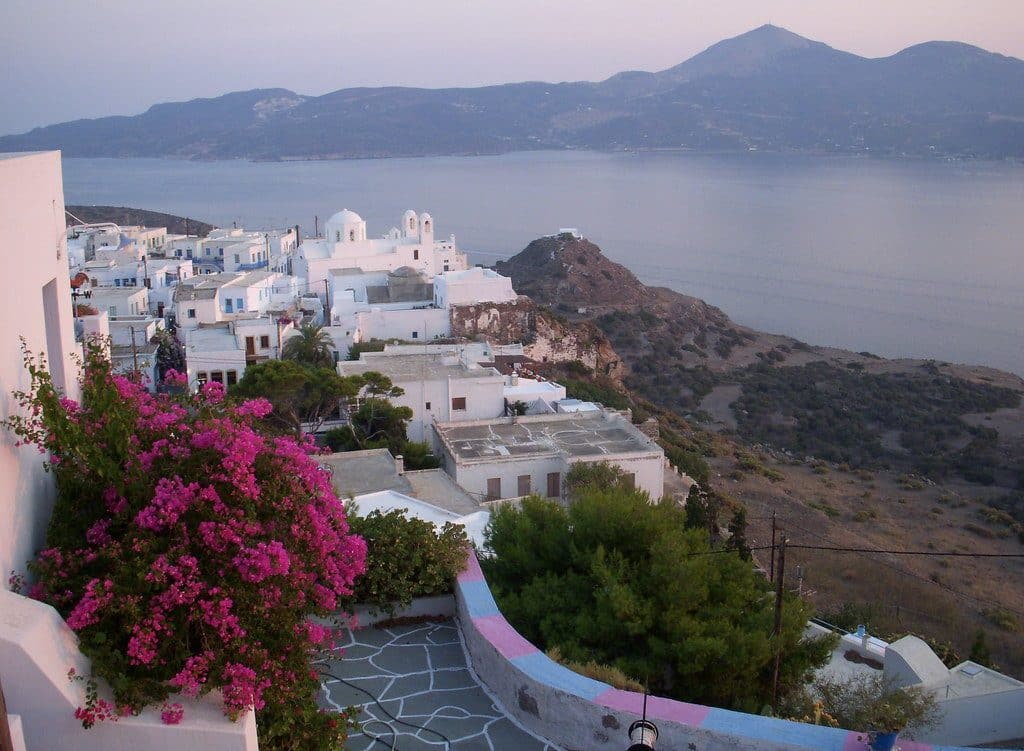 Visiter Milos en Grèce : Top 10 Ide cette Ile Volcanique des Cyclades